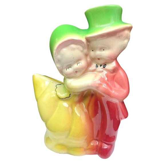 Vintage Ceramic Planter Couple Embracing Figurine Home Decor 1950s Style - Picture 1 of 4